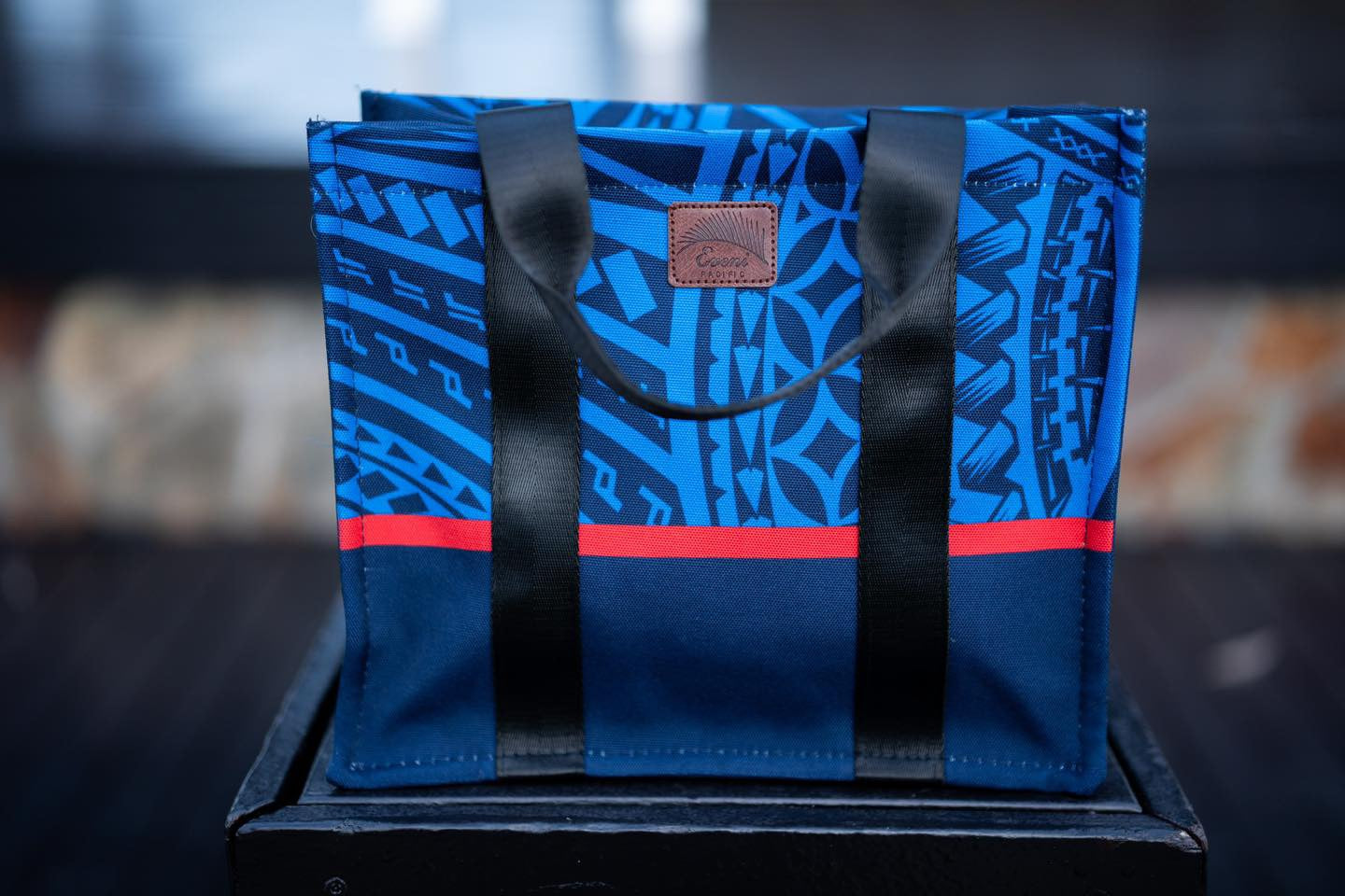 Eveni Pacific Lagi Tote