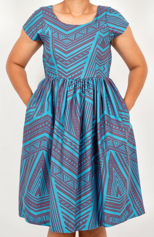 Eveni Pacific Ladies Midi Dress - Coral Concoction